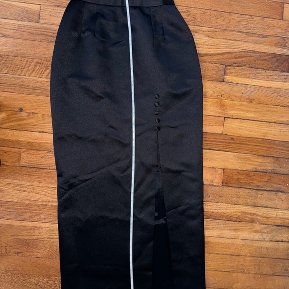 Alex Evenings Poly Satin long black slit skirt Gorgeous! EUC - Picture 8 of 8